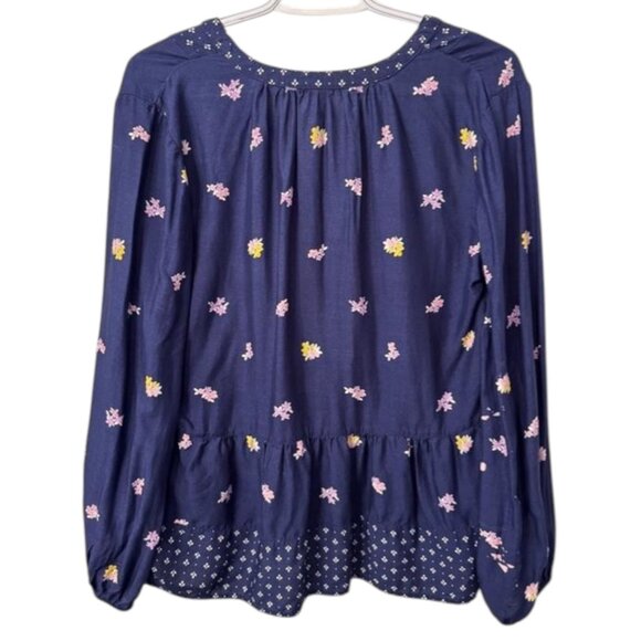 Old Navy navy blue button front mixed print poet blouse size M - Picture 4 of 6